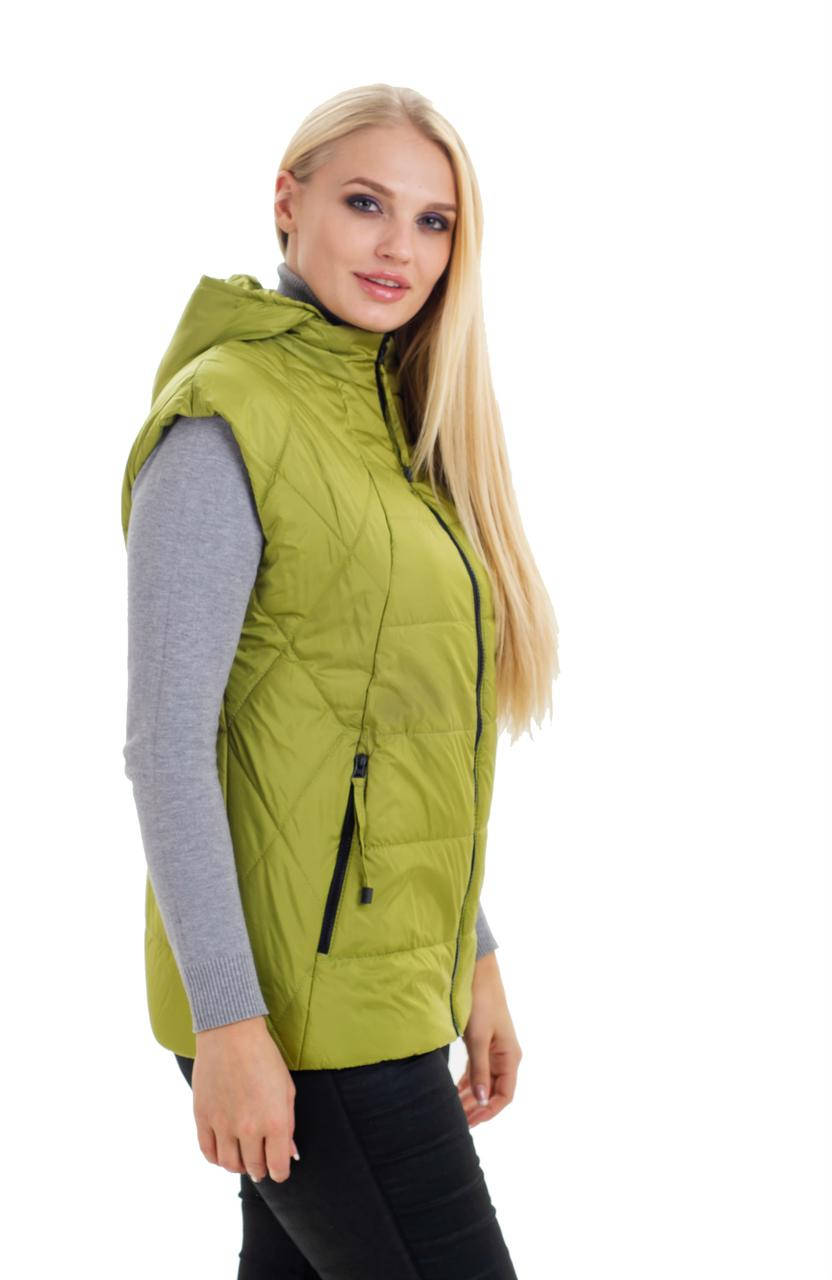 

Весенняя женская жилетка