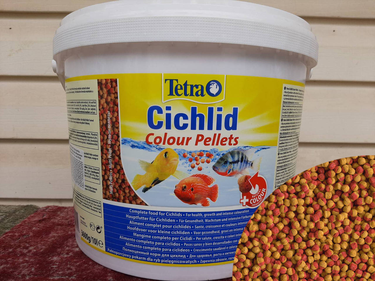 

Корм для аквариумных рыб, Tetra Cichlid Color 500ml/180г (развес).