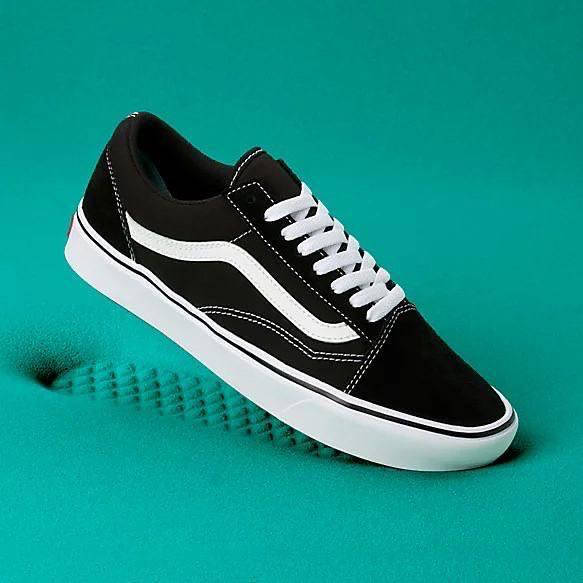 

Низкие черные кеды vans off the wall унисекс 36-45, Черно-белый