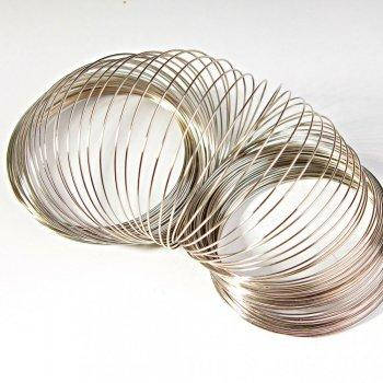 

Проволока мемори толщина d-0.6mm, d- витка 5,5см за(+-) 0,500кг