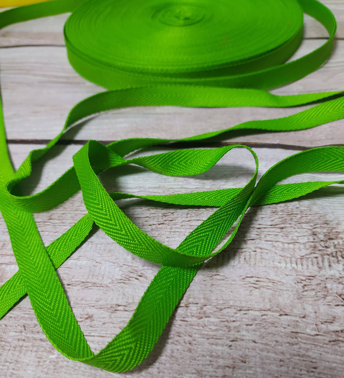 

Киперная лента салатовая