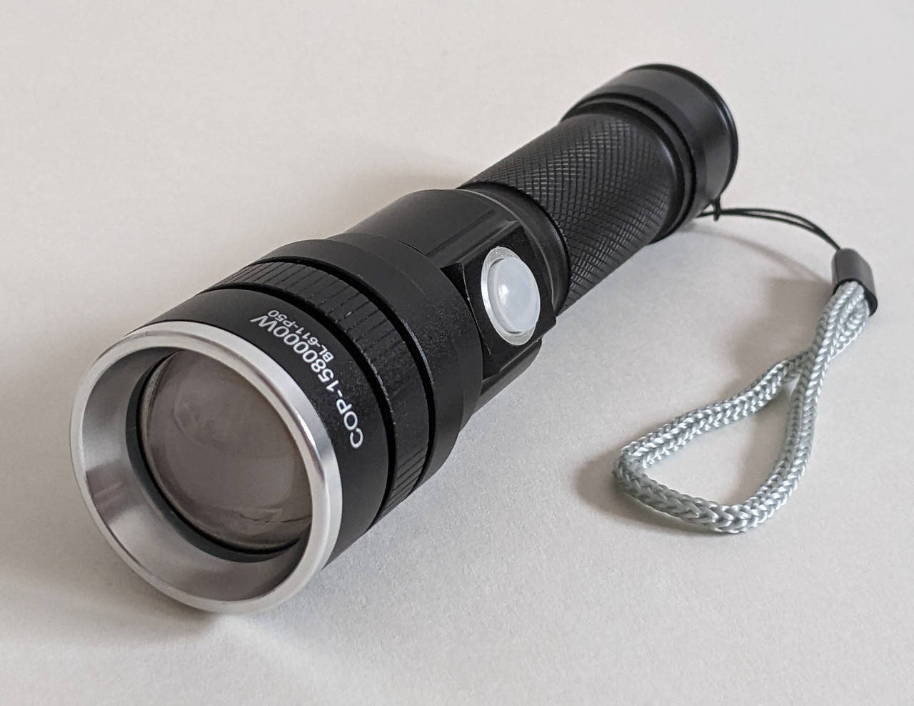 

Фонарь тактический Фонарик Police COP BL-611 P-50 /micro USB Черный