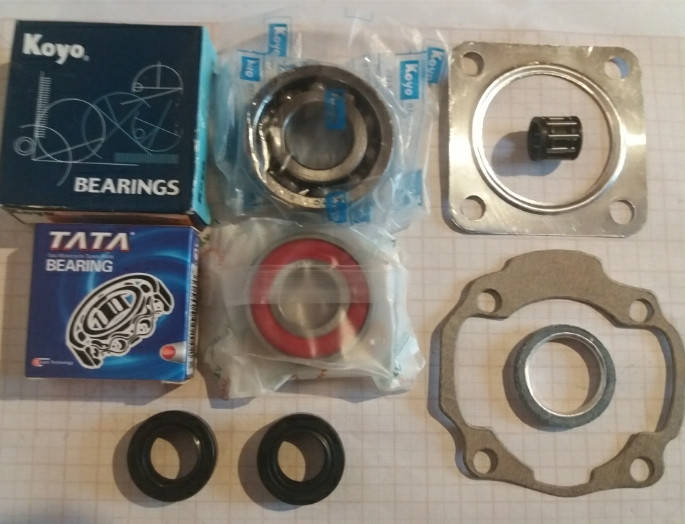 

Honda-50 Tact16 DJ-1 Af05E Подшипники коленвала + сальники прокладки сепаратор пальца поршня фирма KOYO | TATA
