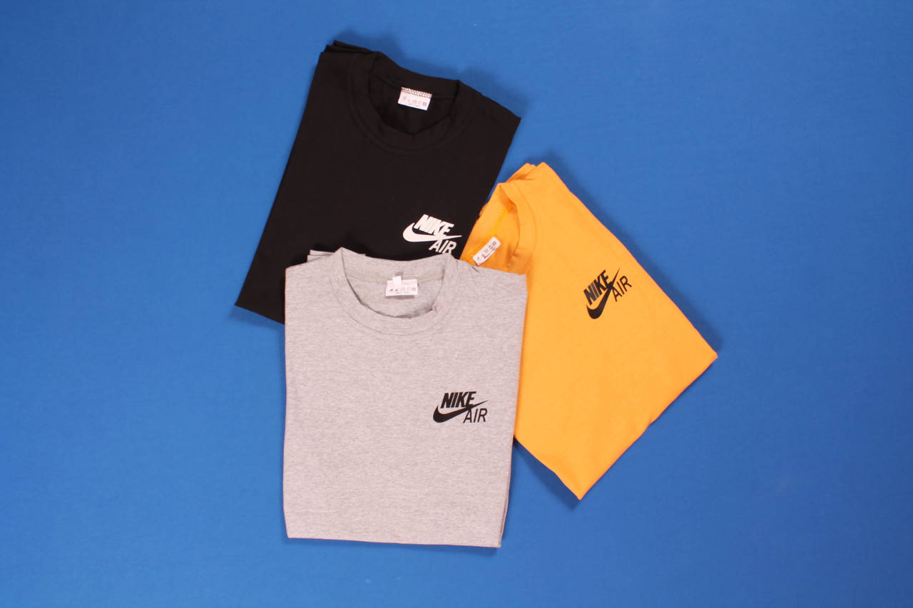 

Футболка Nike