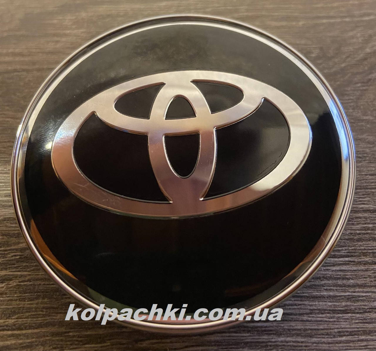 

Колпачки на диски Toyota 63мм 61мм