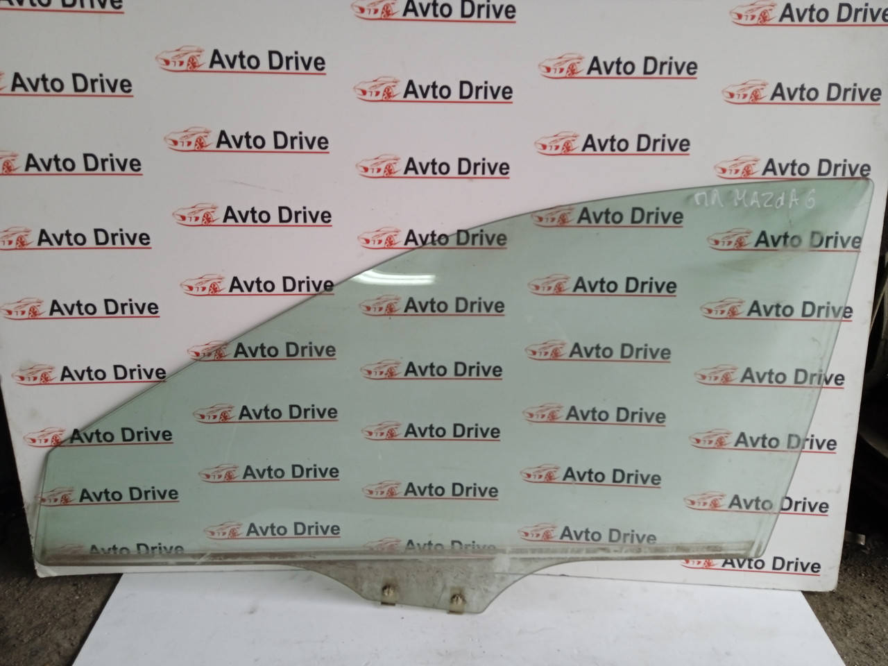 

Стекло двери передней левой Mazda 6 GG 2002-2007 год