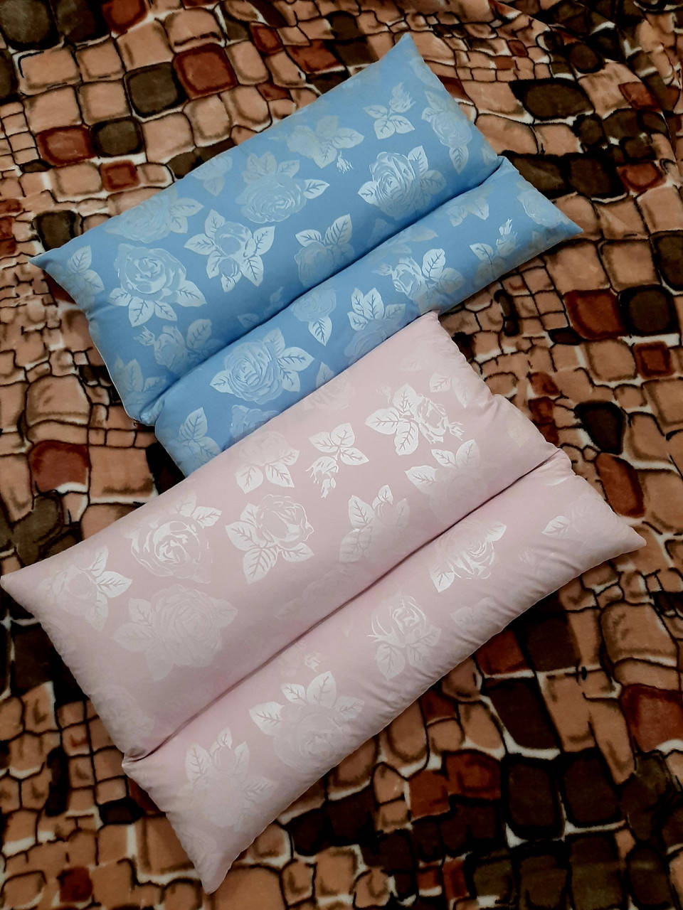 

Подушка 50/70 ортопедическая из гречневой шелухи (лзги)гипоаллергенная.