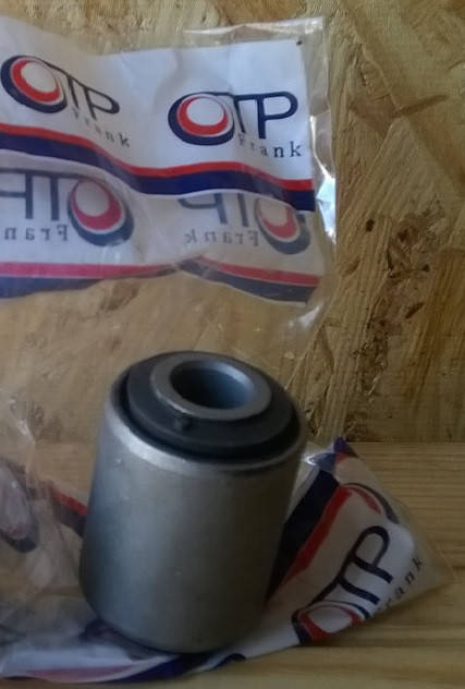 

Сайлентблок переднего рычага Dacia Solenza (OTP 6001544843)(среднее качество)