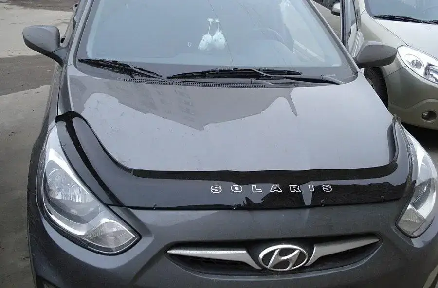 

Дефлектор капота (мухобойка) Hyundai Accent/Solaris 2010-2014 (хундай акцент)