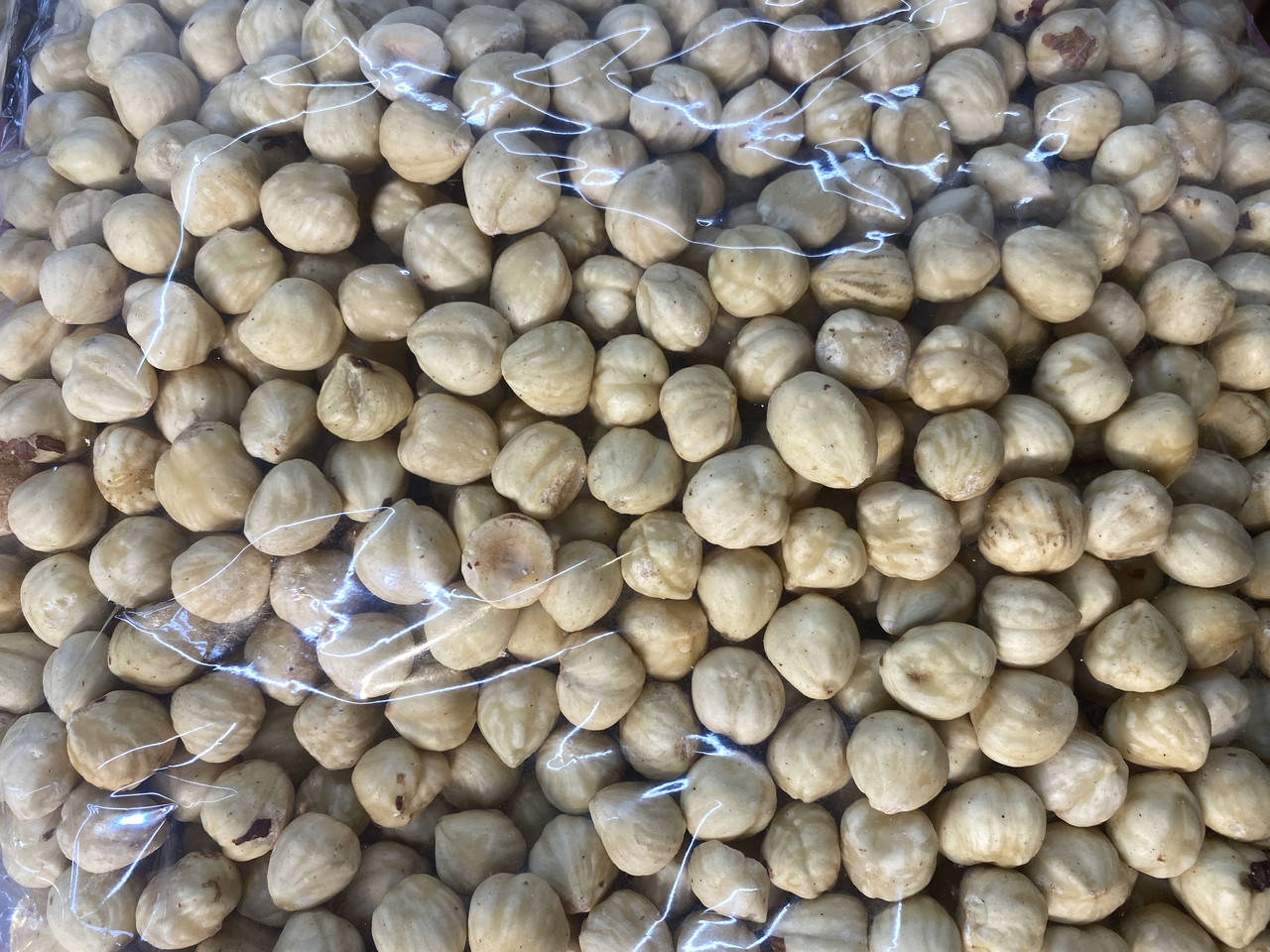 

Фундук жареный