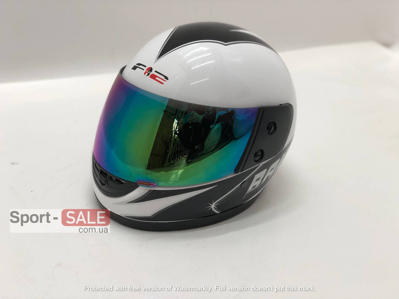 

Шлем Bailide белый глянцевый(777-8)