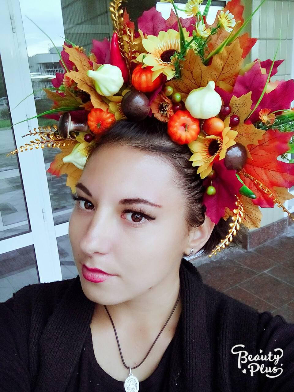 

Венок осенний. Ручная работа