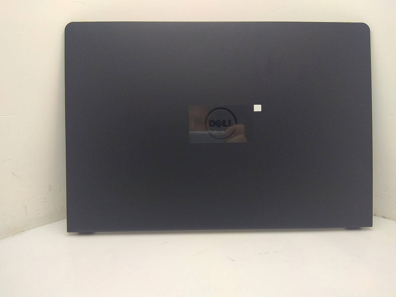 

Dell Inspiron 3551 3552 3558 3565 3567 3568 Корпус A (крышка матрицы) (460.03001.0002 0WCC28) Нов