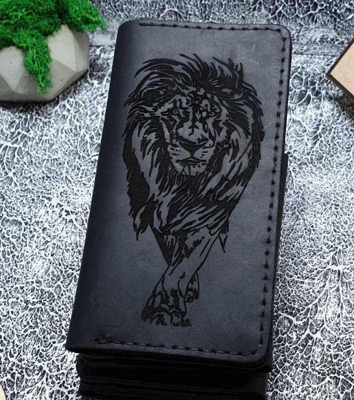 

Мужской кожаный кошелек Лев 2.0 черный