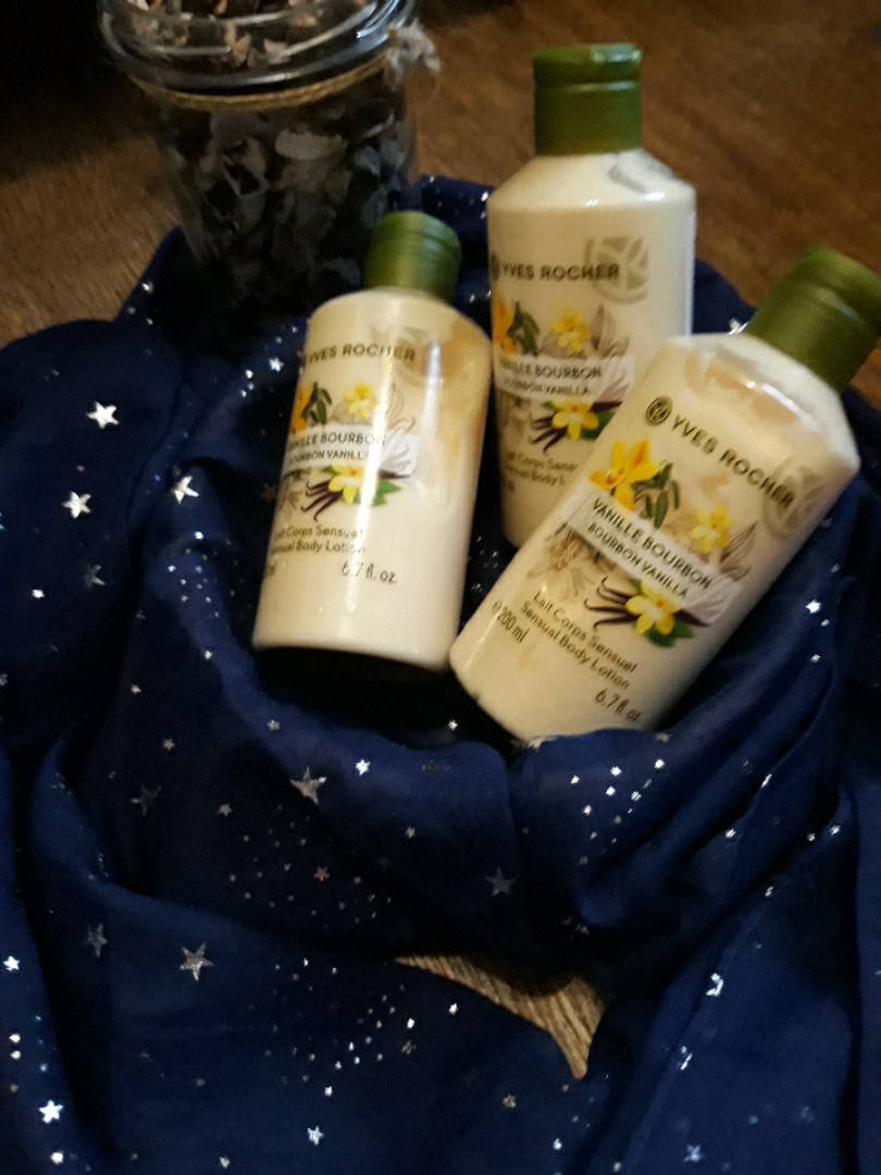 

Молочко ДЛЯ тела 200мл бурбонская ваниль Ив Роше