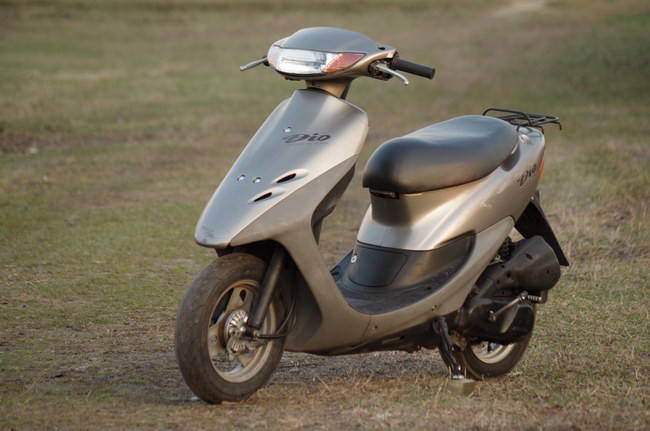 

Мопед Honda Dio 34 (серо-горчичный) 49 см.куб