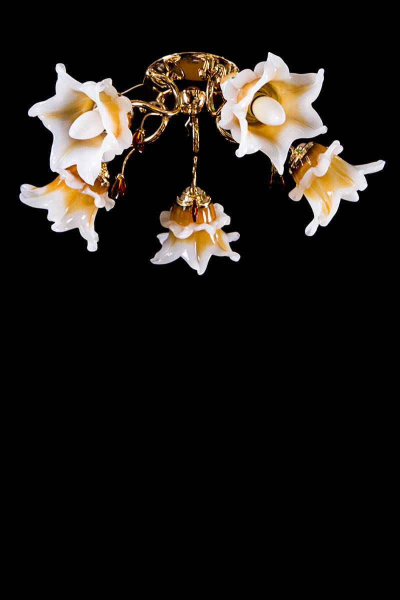 

Люстра классическая на 5 ламп