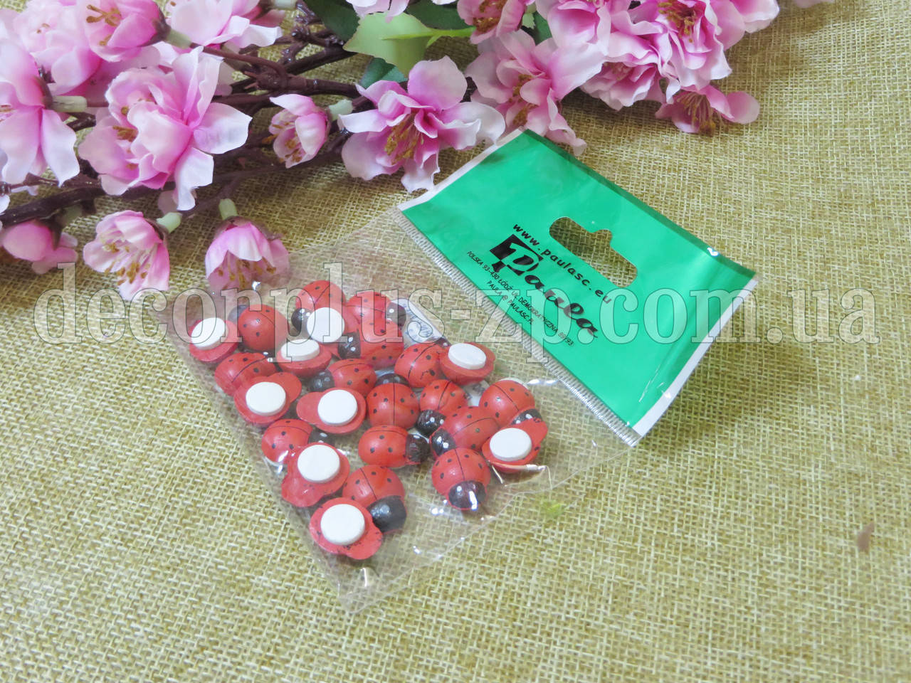 

Божья коровка 1,5см (уп 24шт)