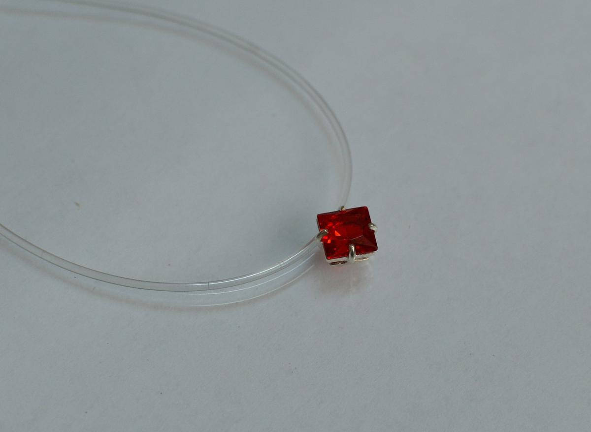 

Серебряная Подвеска на Леске "Квадрат"