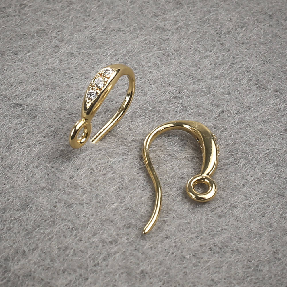 

Швензы для серег с белыми стразами, желтый металл 14х2,5мм пара