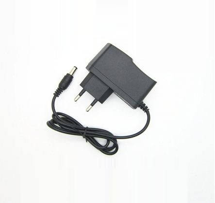 

Зарядное устройство для Li-Ion аккумуляторов 3S 12.6V 1A 5,5*2,5mm