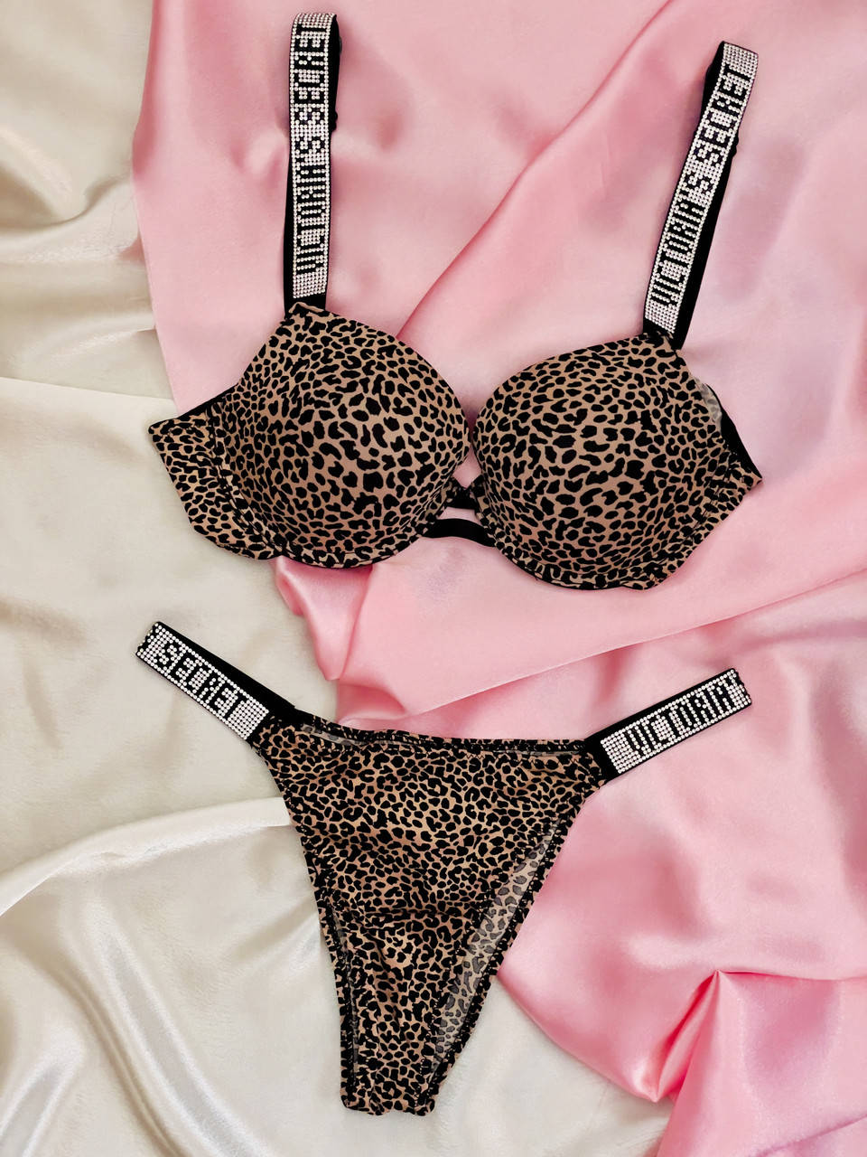 

Леопардовый комплект женского белья Victoria`s Secret, Бюстгальтер Push-up+трусики-бразилиана Виктория Сикрет 80B, Золотистый