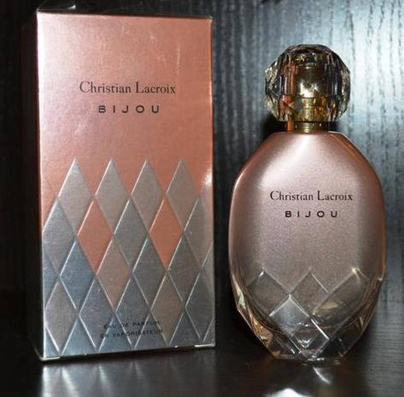 

Парфюмерная вода для женщин Avon Christian Lacroix Bijou, 50 мл. Кристиан Лакруа Бижу Эйвон