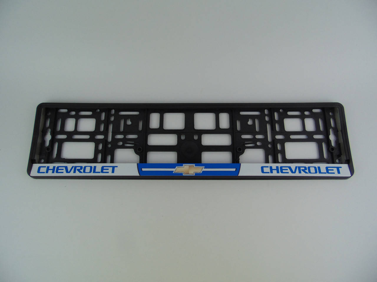 

Рамка номерного знака, Chevrolet, белая, 1шт