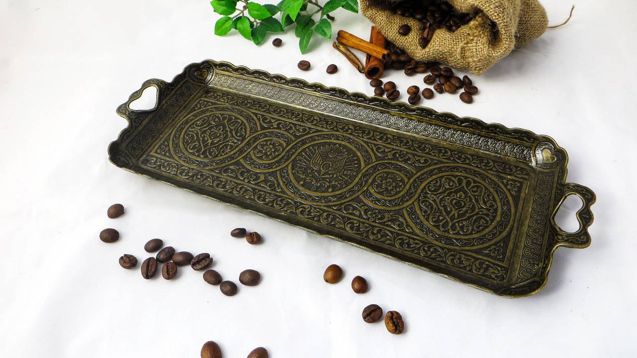 

Турецкий кофеный поднос в восточном стиле металлический. Цвет Бронза