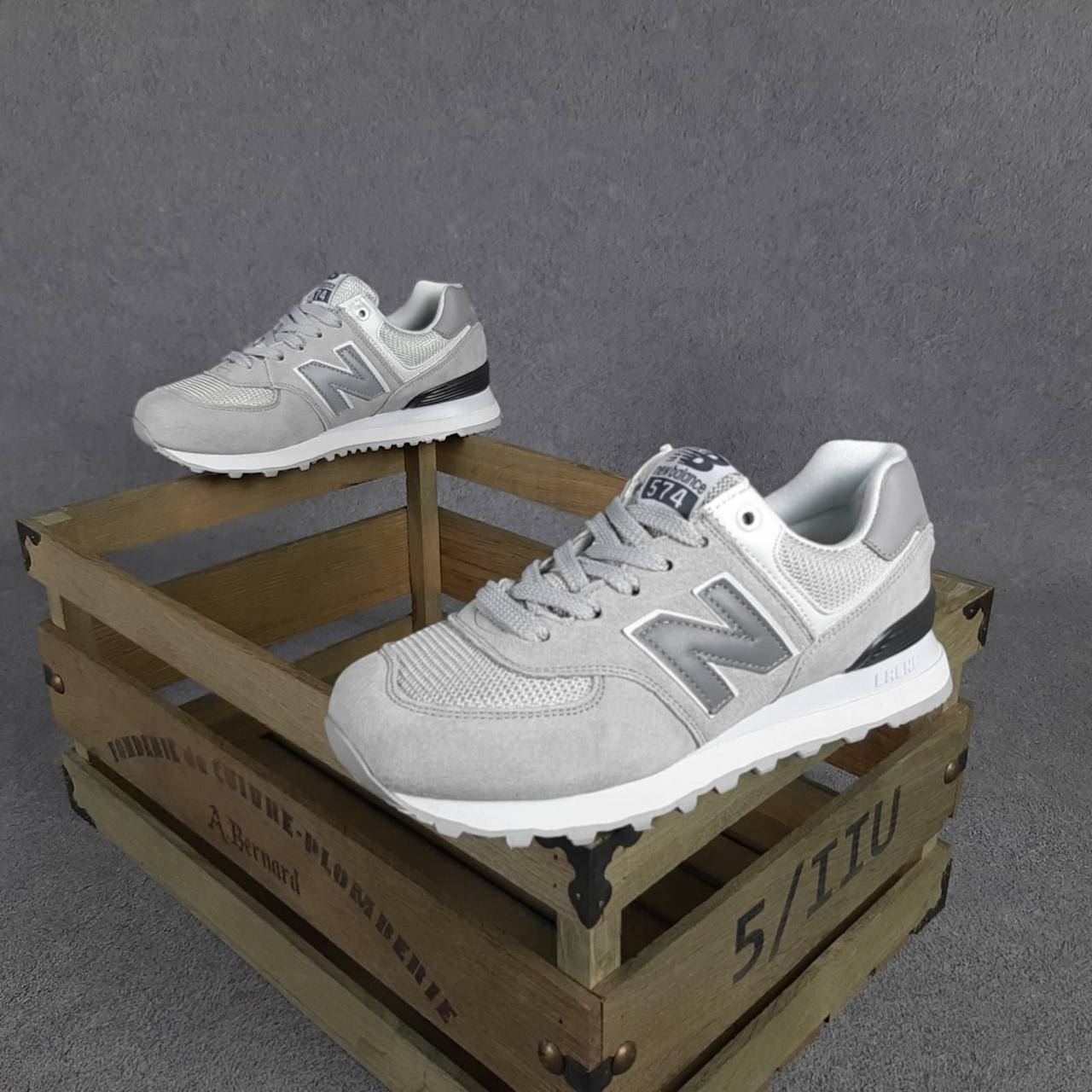 

Кроссовки женские Нью Беланс New balance 574 демисезон.