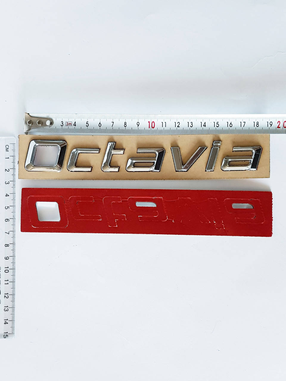 

Надпись Octavia (A5)