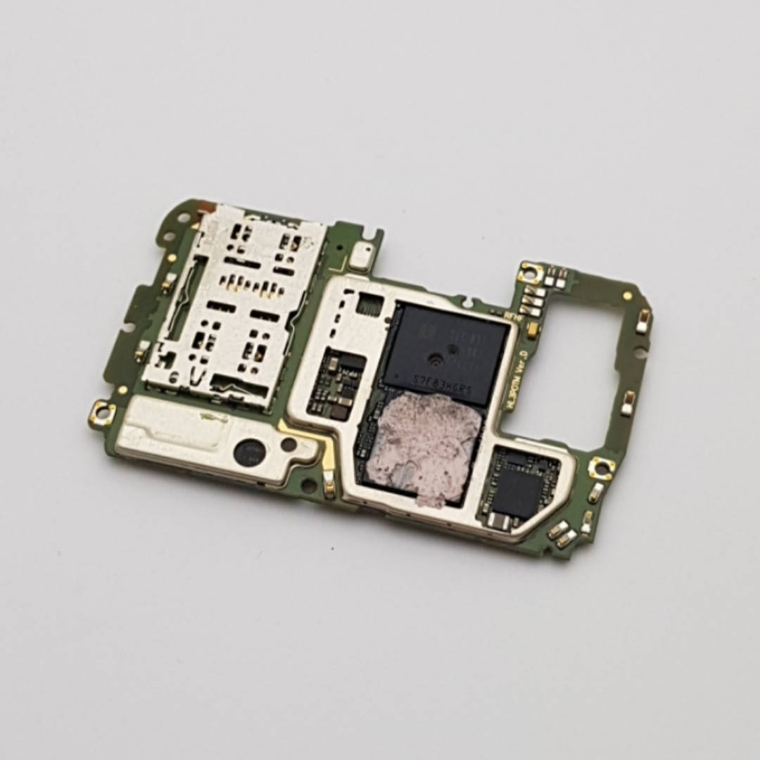 

Нерабочая материнская плата (донор) Huawei P Smart 2019 POT-LX1 (нерабочая флэш)