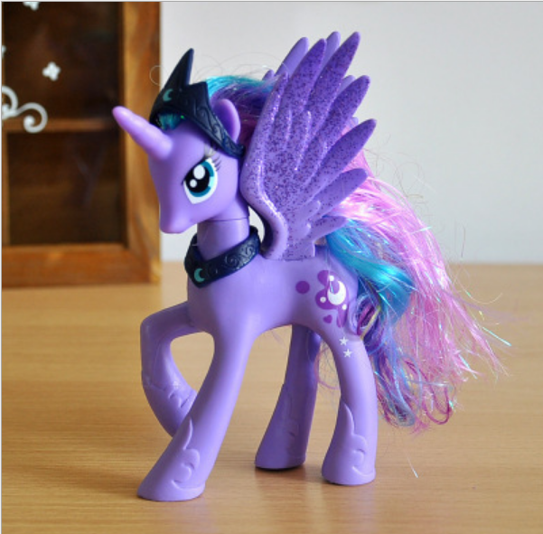 

Фигурка Единорог My Little Pony Пони-пегас Принцесса Ночи 14 см 01930