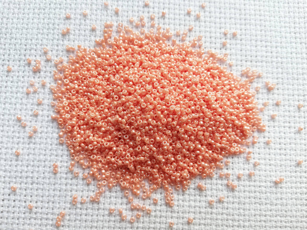 

Мiyuki 15/0 круглий 0429 - Opaque Salmon - Лососевий глянцевий непрозорий