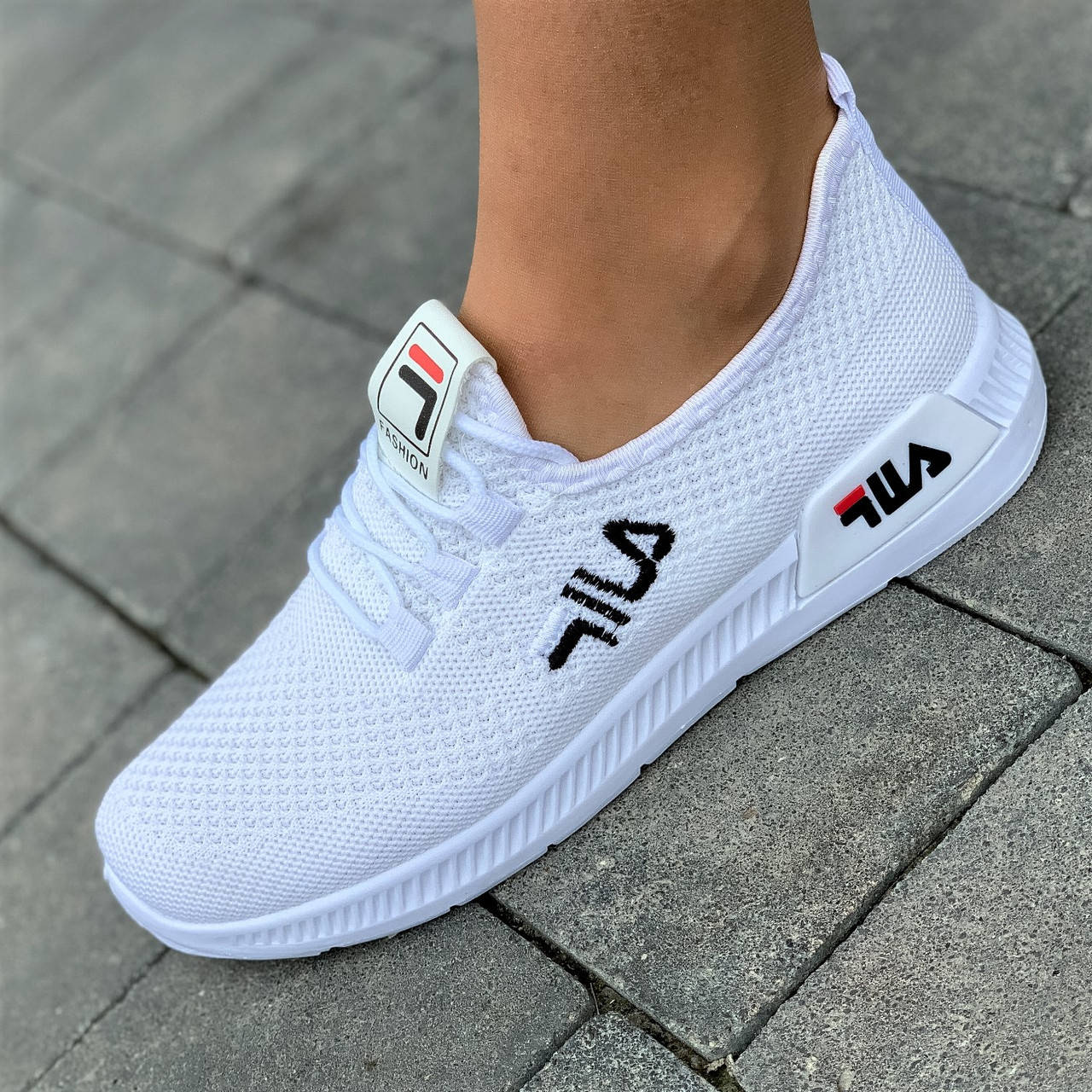 

Слипоны, мокасины женские белые (Код: 1598)