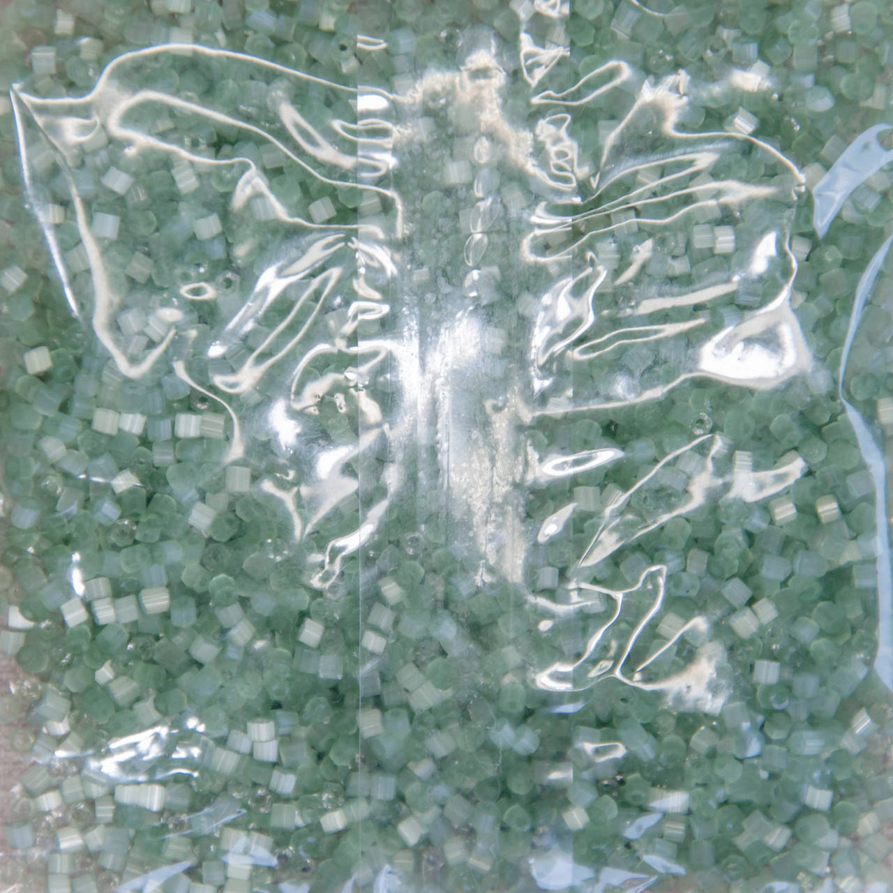 

Бисер Чешский Preciosa 10/0 05163 рубка сатиновая, серо-зелёная