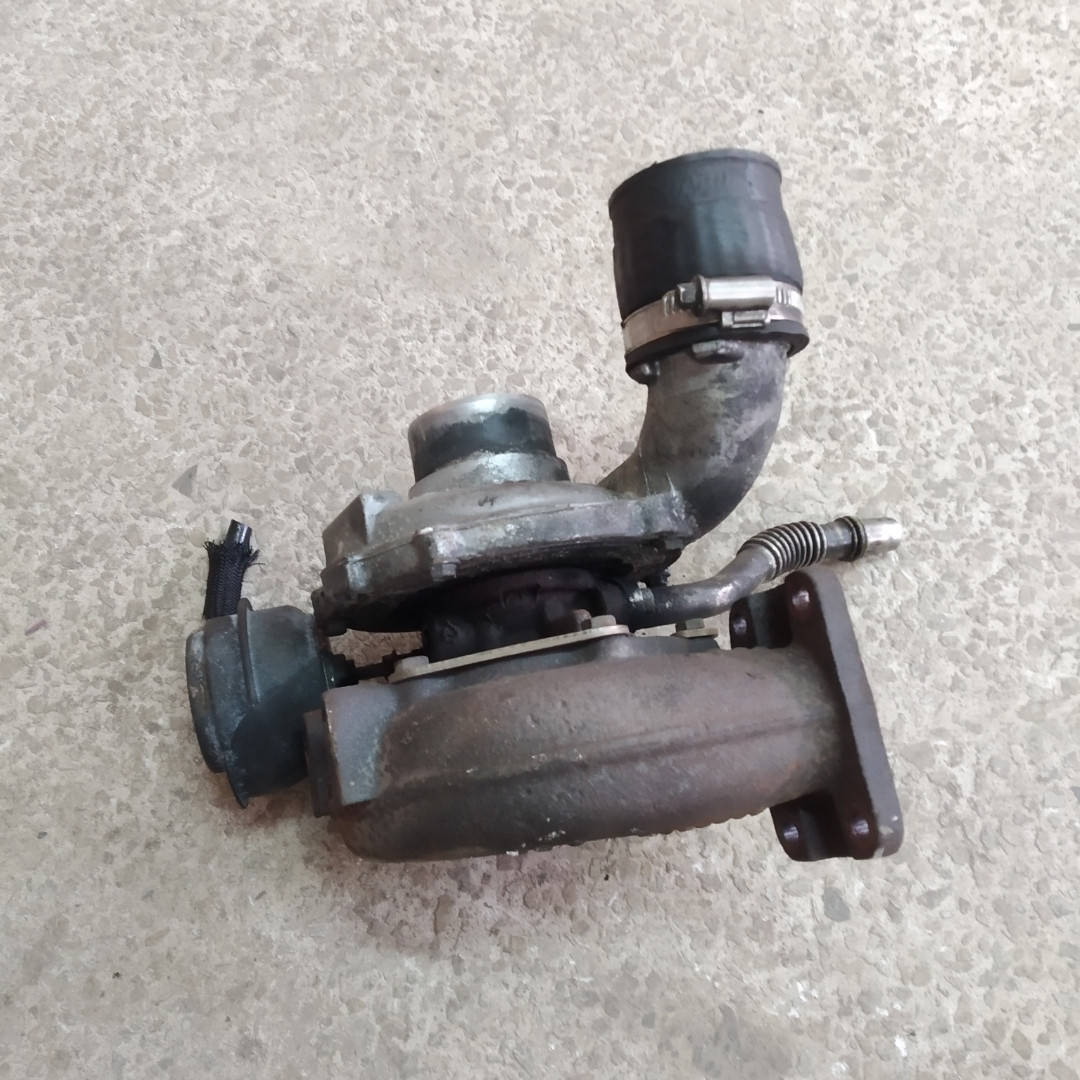

Турбина Audi A4 B6 A6 C5 A8 D2 AllRoad Skoda Superb VW Passat B5 059145701K 4541358