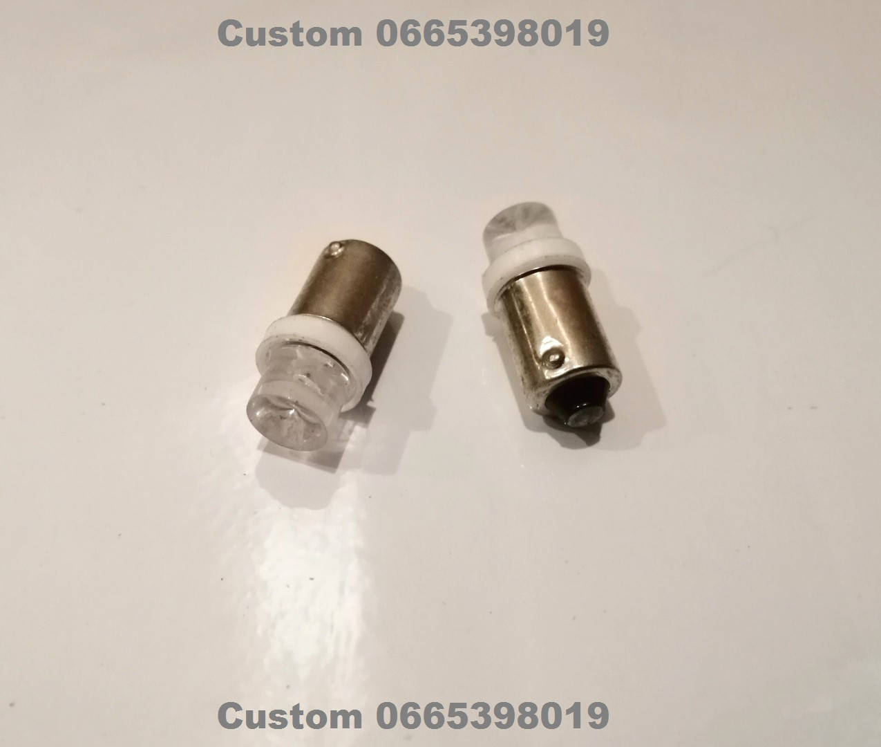 

Светодиодная лампа передних габаритов WHITE T8,5 BA9S 12V-LED конусный