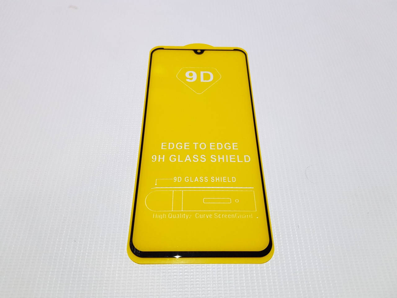 

Защитное 9D стекло для Xiaomi Mi 9