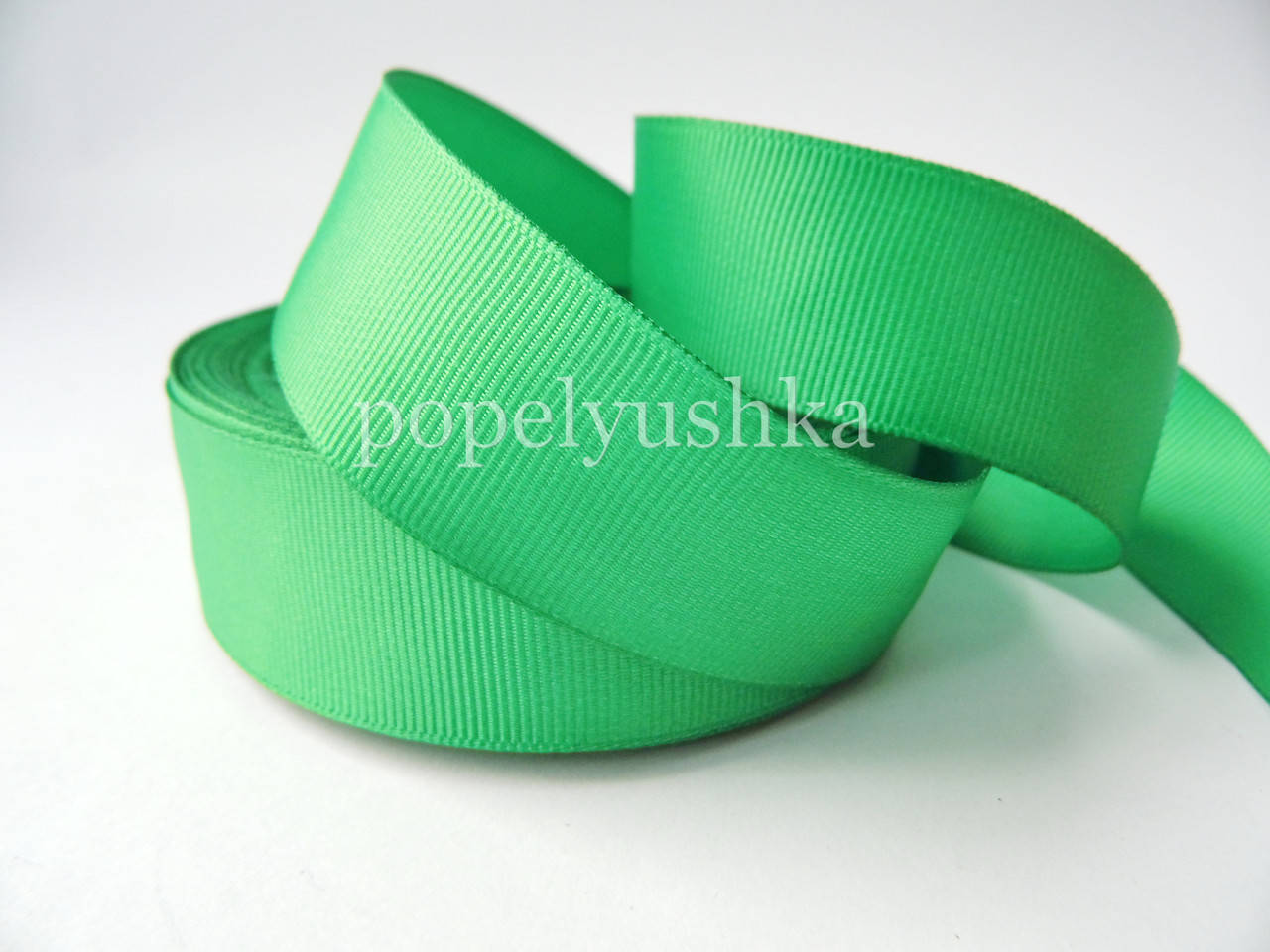 

Лента репсовая 2,5 см зеленый