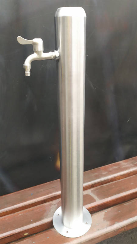 

Колонка водораздаточная из нержавеющей стали