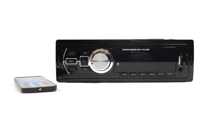 

Pioneer - MP3 Player, FM, USB, SD, AUX магнітола , бюджетний варіант