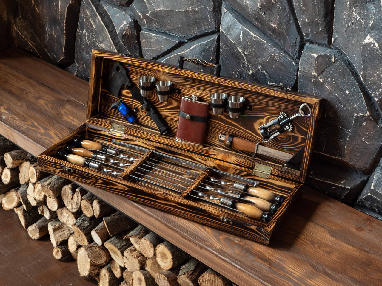 

Набор шампуров в кейсе