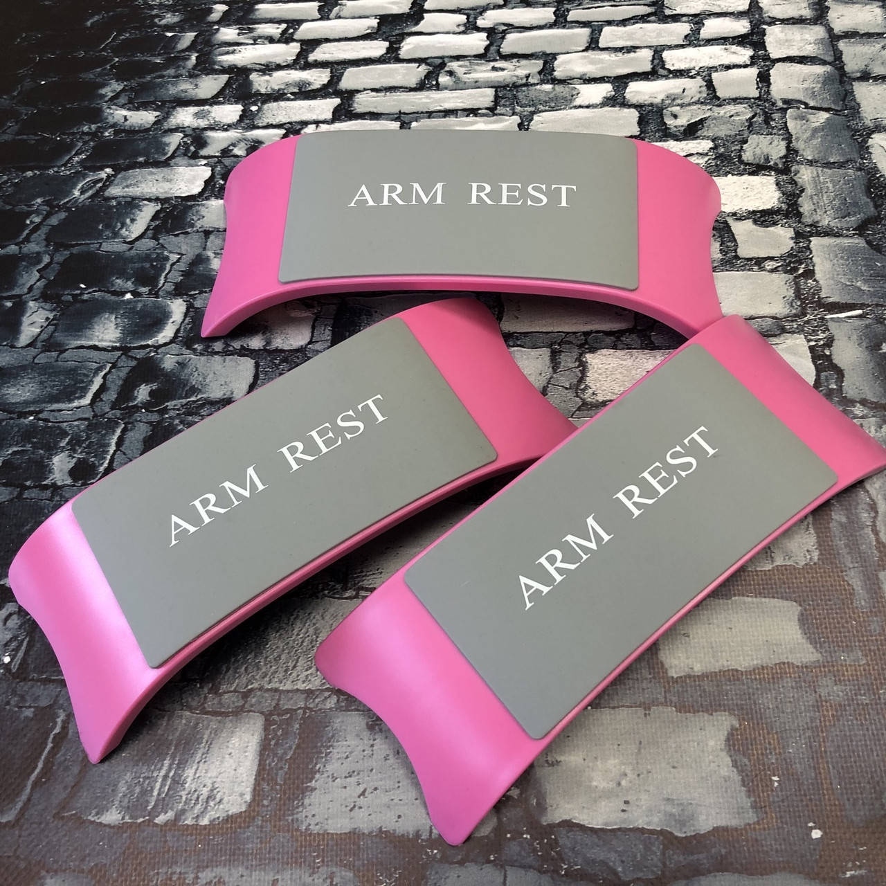 

Подлокотник пластиковый ARM REST