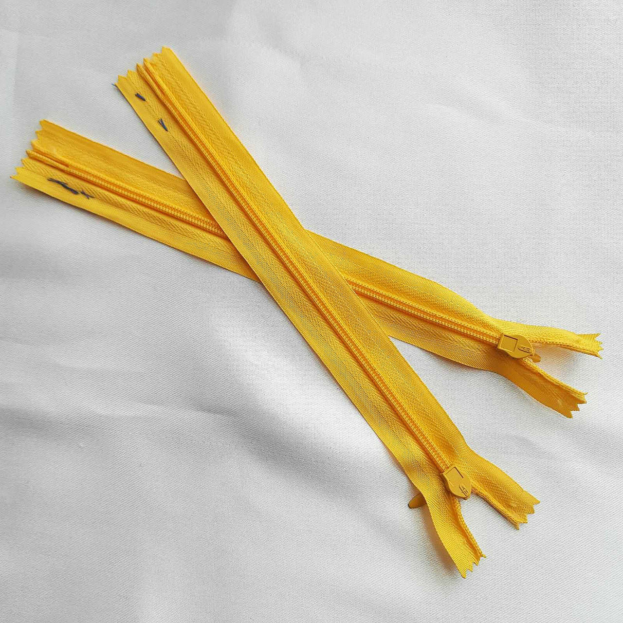 

Блискавка потайна 18 см, світло жовта, Светло-желтый