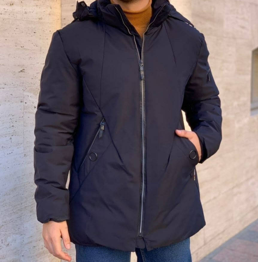 

Куртка мужская зимняя теплая,качество отличное,S/M. см.замеры в ПОЛНОМ описании товара