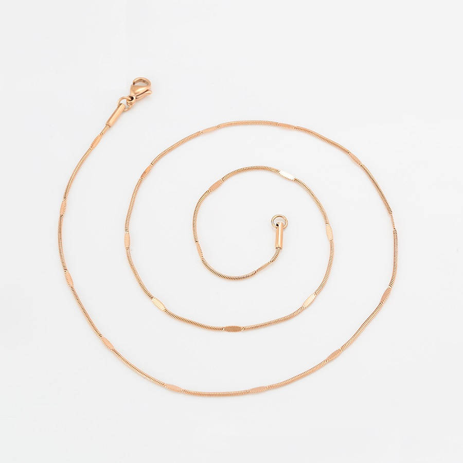 

Цепочка плетение ювелирный шнур фирма Xuping позолота 18к. длина 45 см.ширина 1 мм.