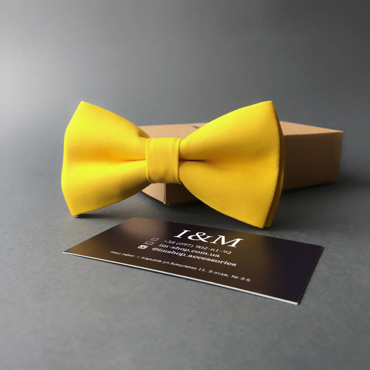 

Галстук-бабочка I&M Craft классический желтый (010307)