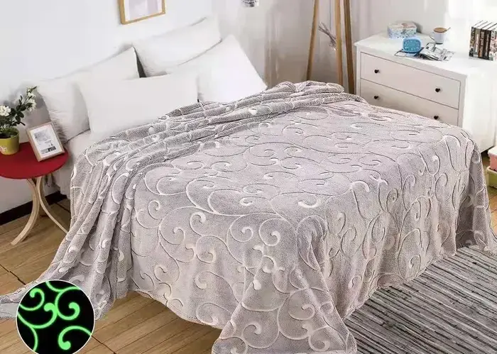 

Светящийся плед Вензеля, Серый