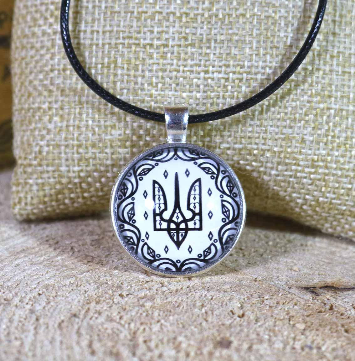 

Кулон Герб Украины